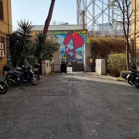Gazometro Rome Holiday House - Rome Vacation M&D Exterior photo